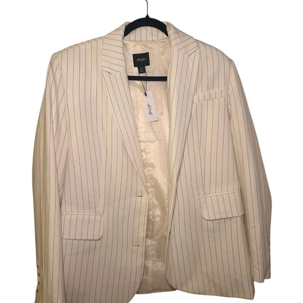 Nasty-gal Women's Cream and White Jacket